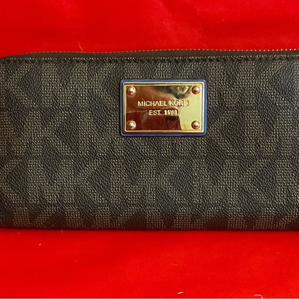 Michael Kors Brown Wallet